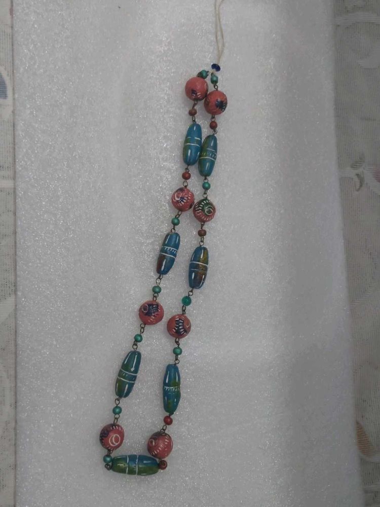 Vintage Traditional Style Floral &amp;  Beaded Ne