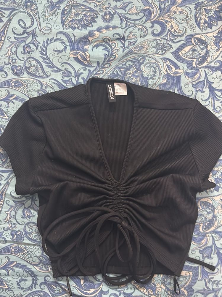 H&amp;M Black Ruched Front Top