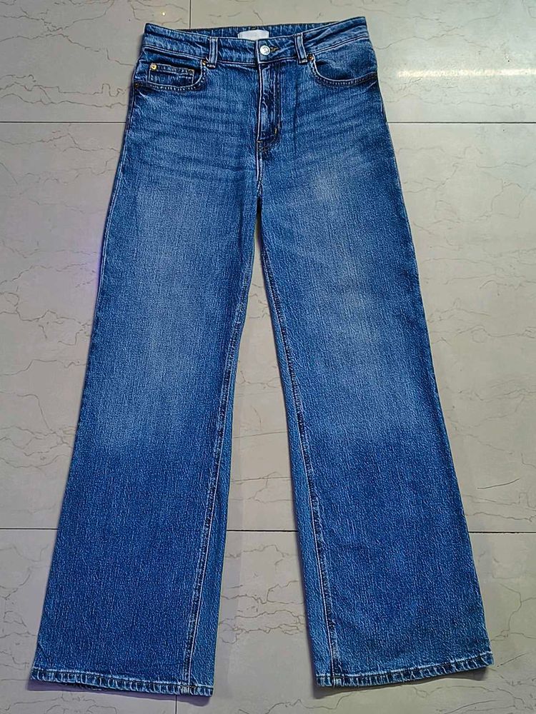 ✨STORE-CONDITION ✨H&amp;M ICONIC WIDE LEG DENIM JEANS