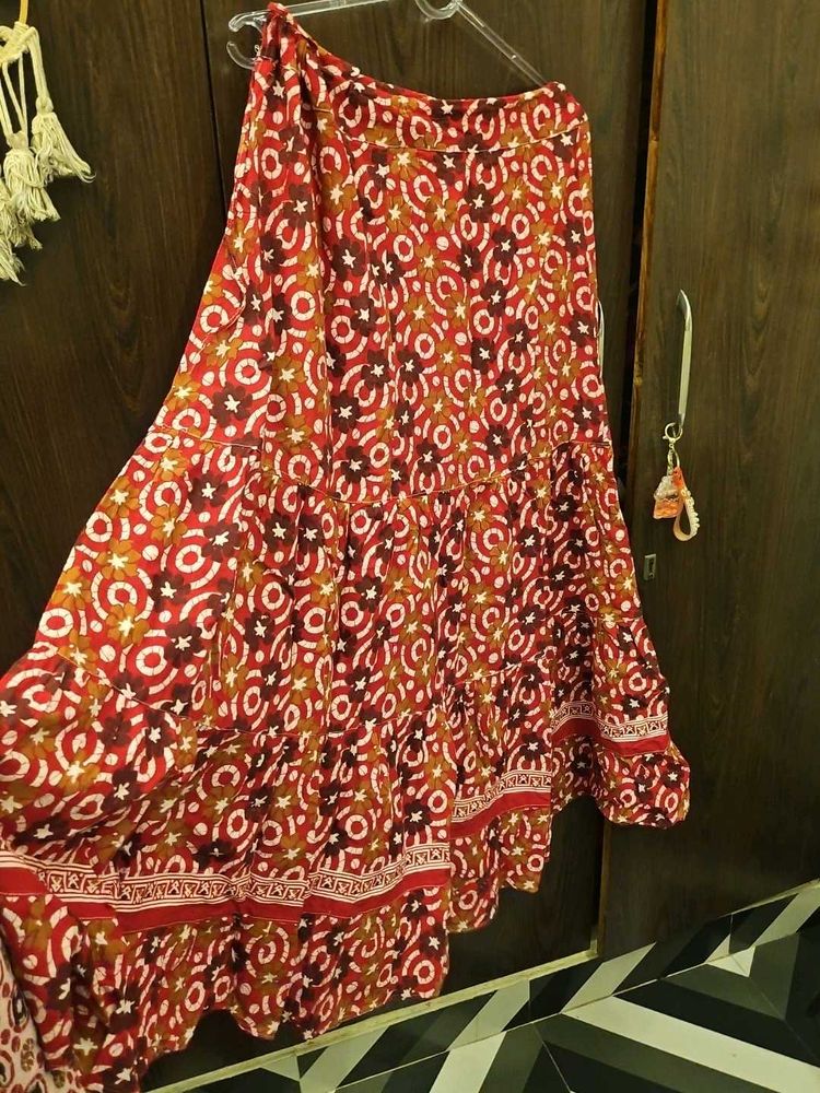lehenga dupatta set with unstitched choli
