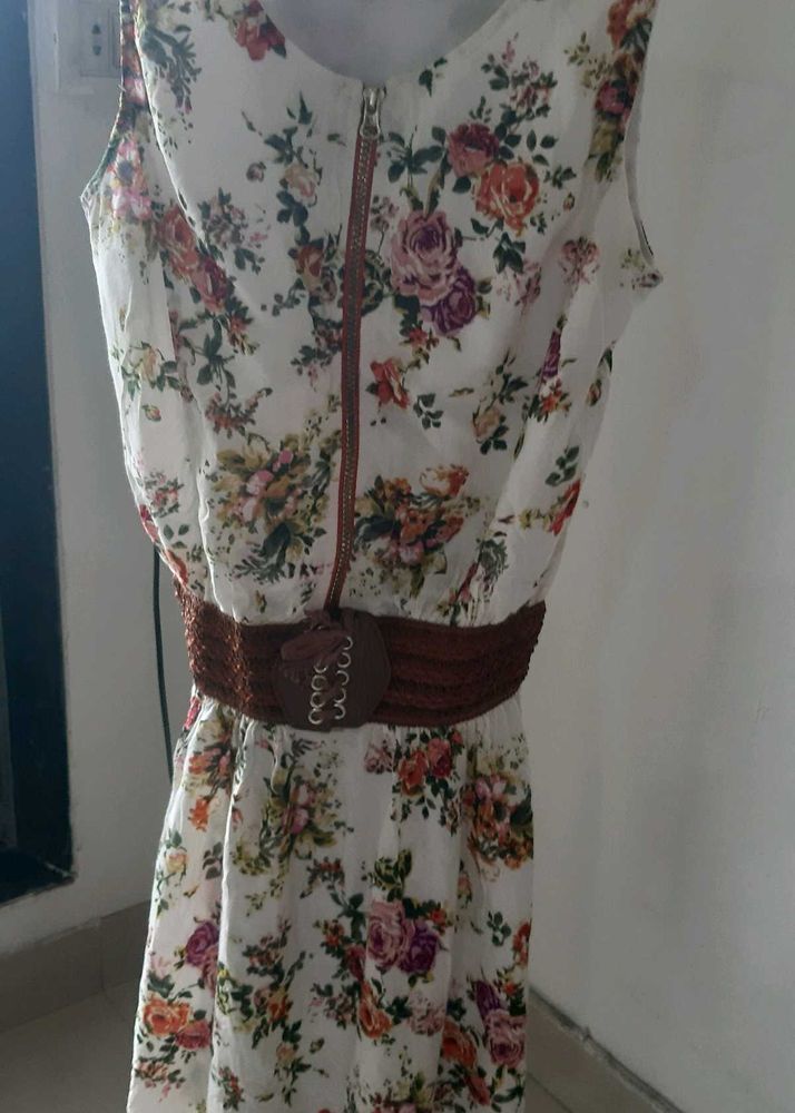 Pretty floral print uneven length dress for women