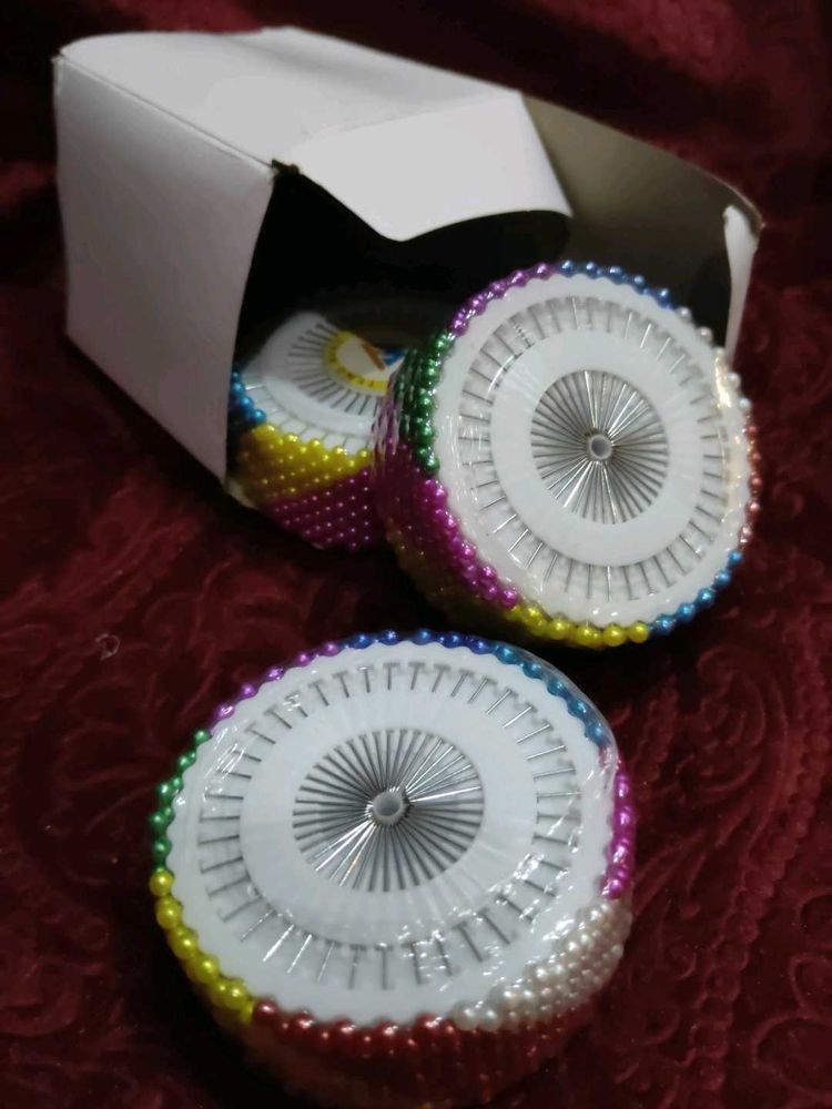 1440 pin in 36 cases Decorative Pearl Head Pins