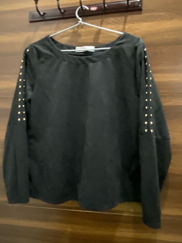 Black Studded Sleeve Top