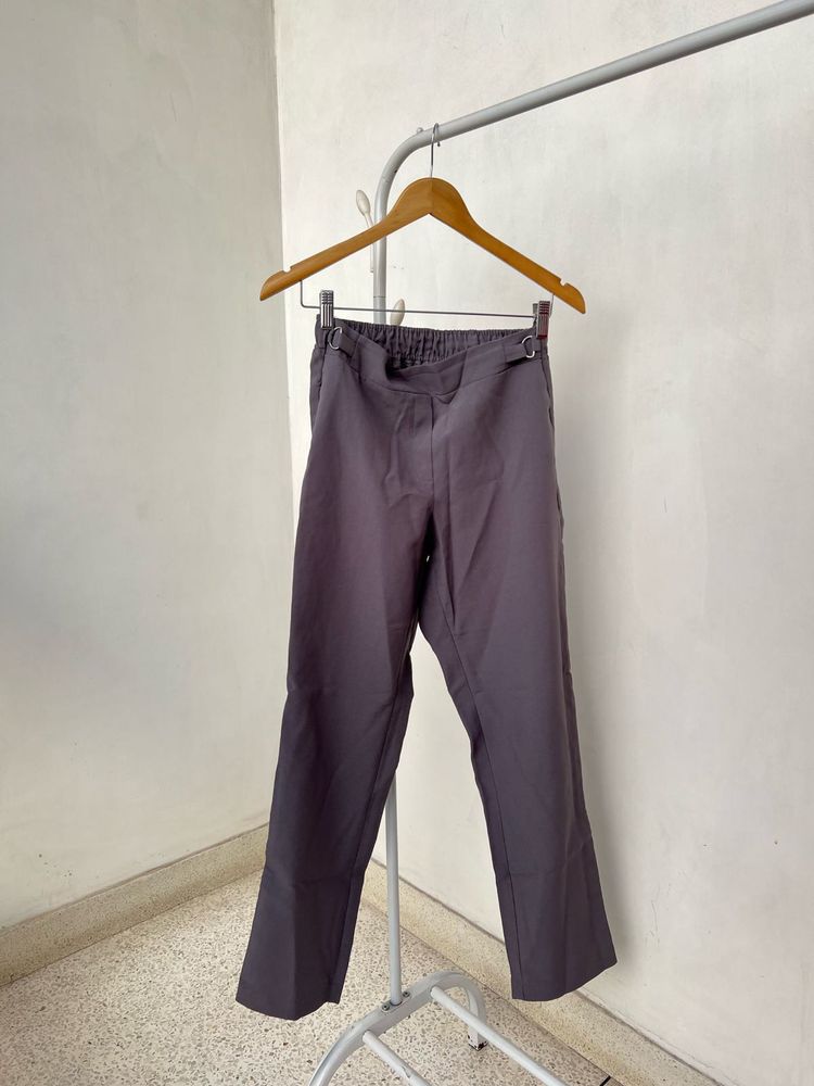 Elegant Grey Trousers