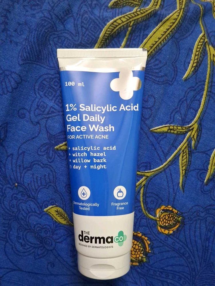 The Derma Co. 1% Salicylic Acid Face Wash