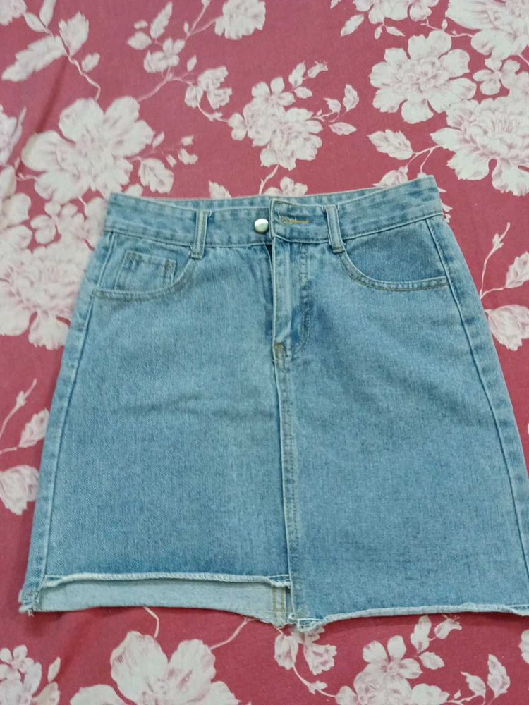 Denim skirt
