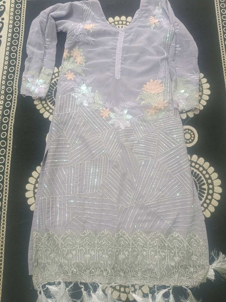 buy combo Elegant Embroidered Kurta Suit