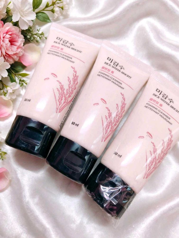 Rice Water Bright Foaming Cleanser