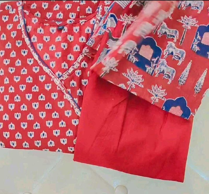 Red &amp; White Printed Kurta Set, all size