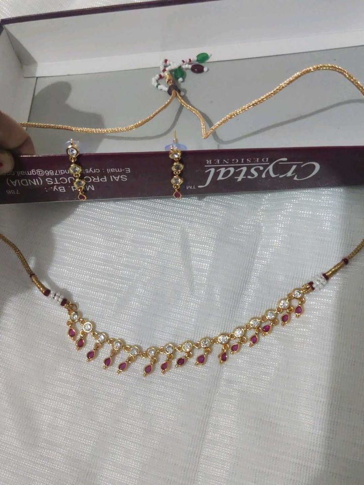 Elegant Gold-Plated Necklace &amp; Earring Set