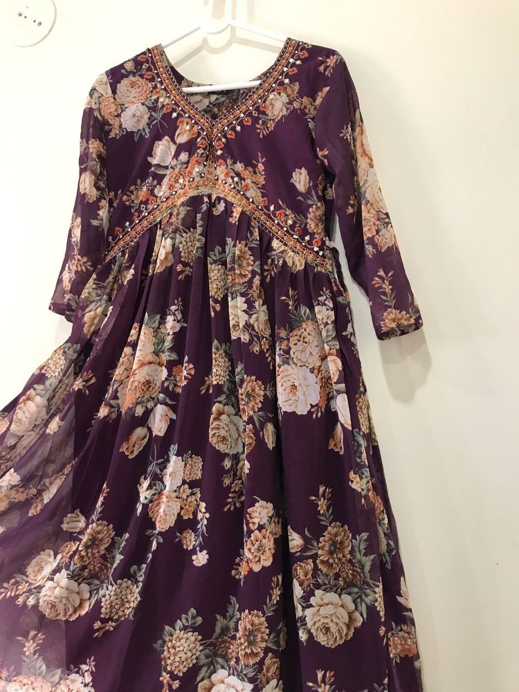 V-neck Elegant kurta set