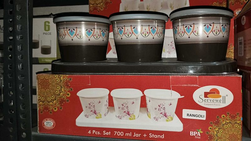 Servewell 4 Pcs 700 ml Jar Set+ stand