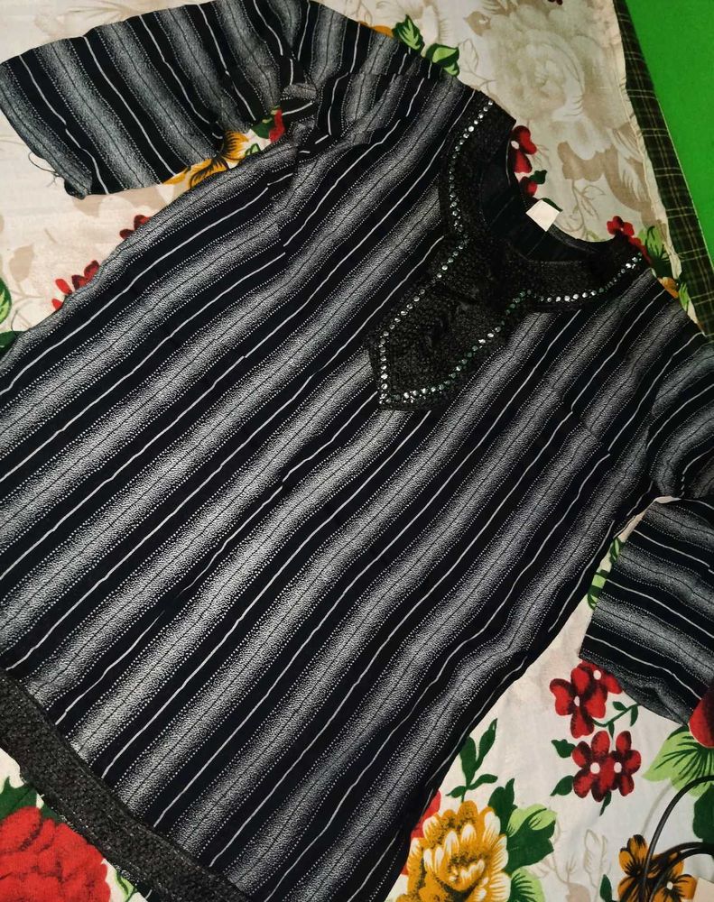 Striped Kurta with Embellished Neckline