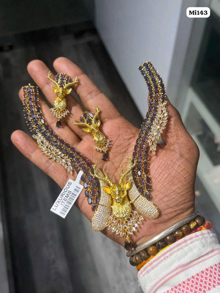 Stunning Deer Head Jewelry Set PREMIUM QUALITY