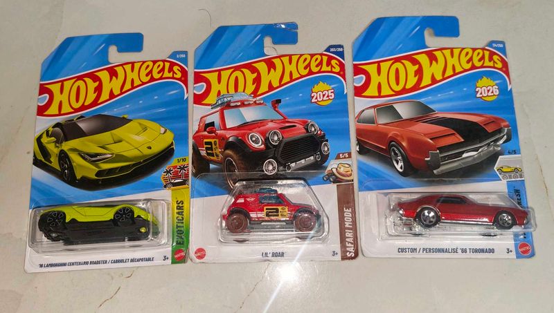 Hot Wheels Lot of 3 Cars