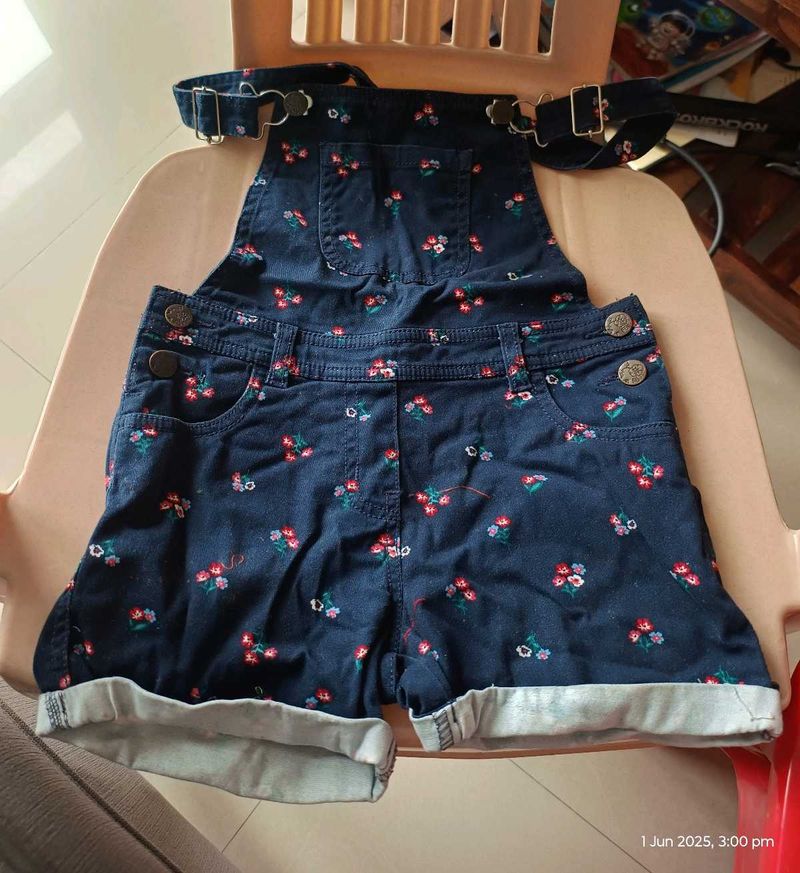 Girls frock with strap and pockets - dungree