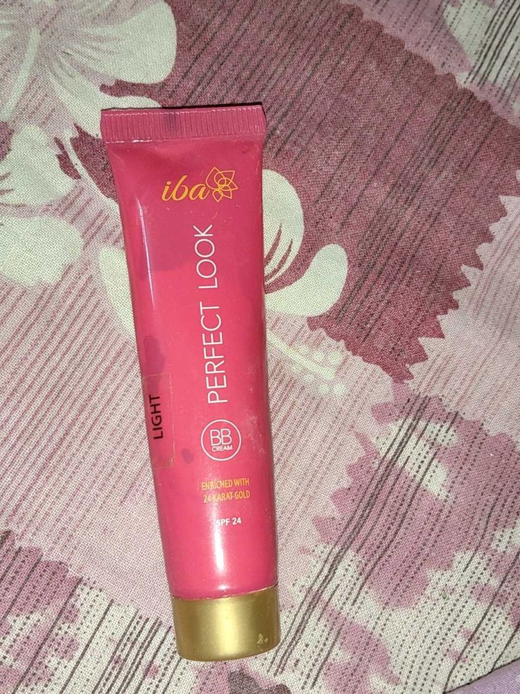 IBA Perfect Look BB Cream Light SPF 24