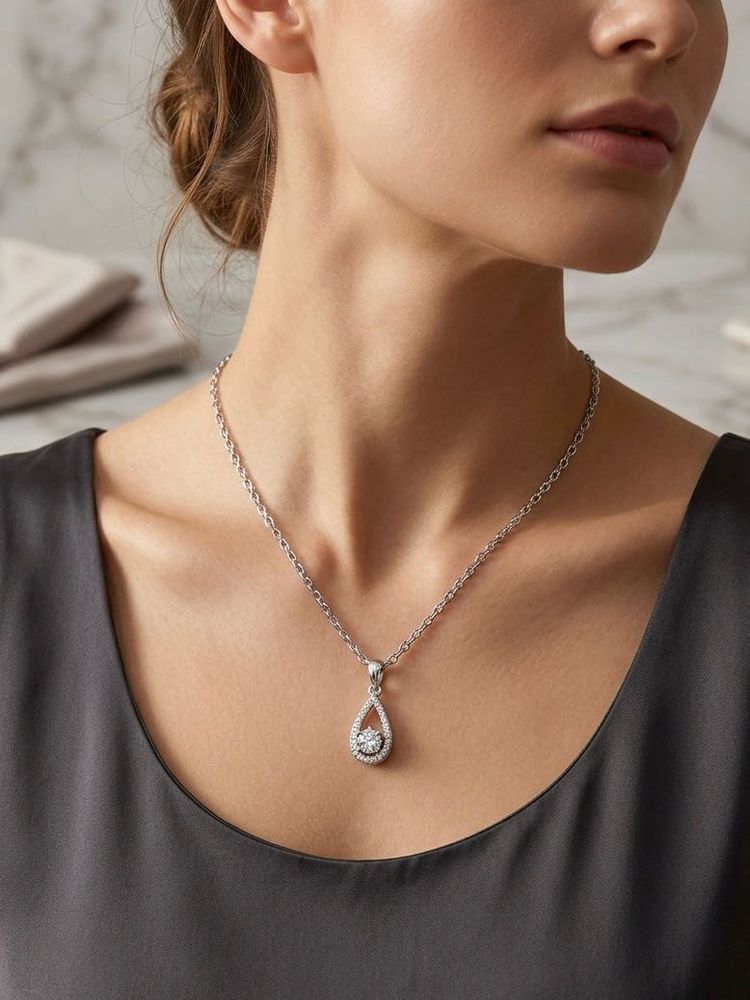 Elegant Water drop design Pendant