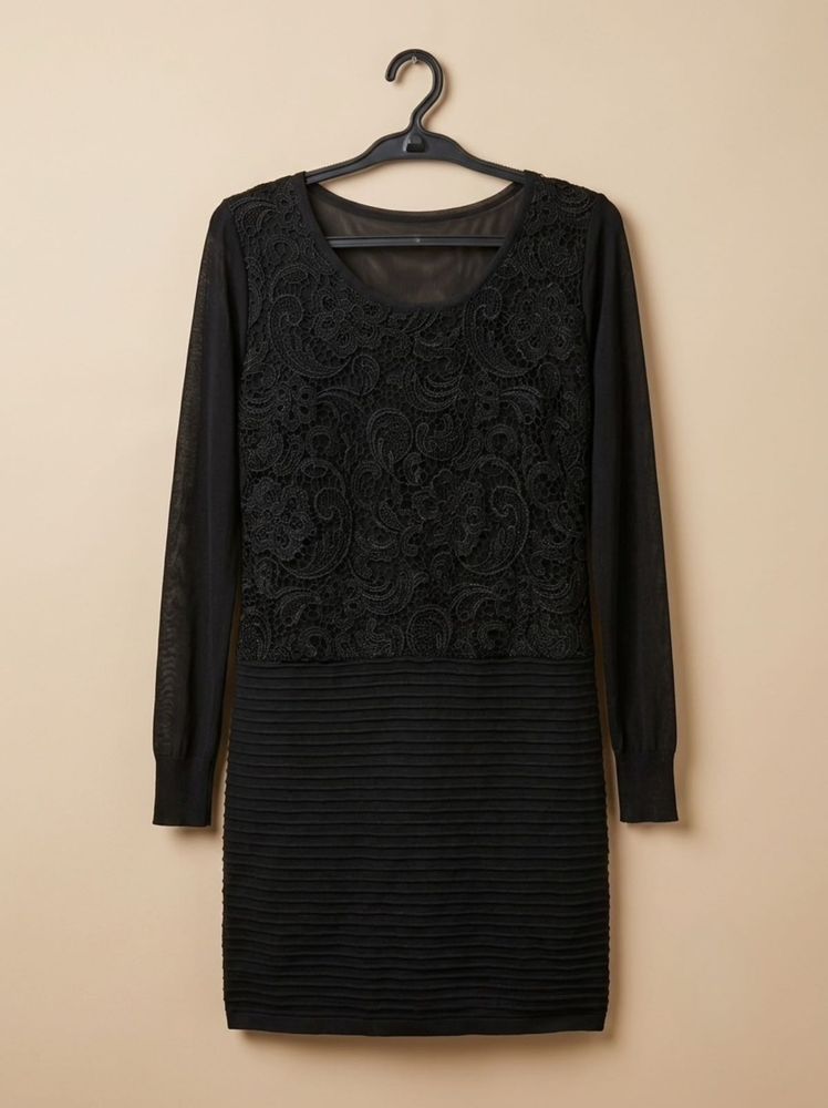 Elegant Black Lace Dress