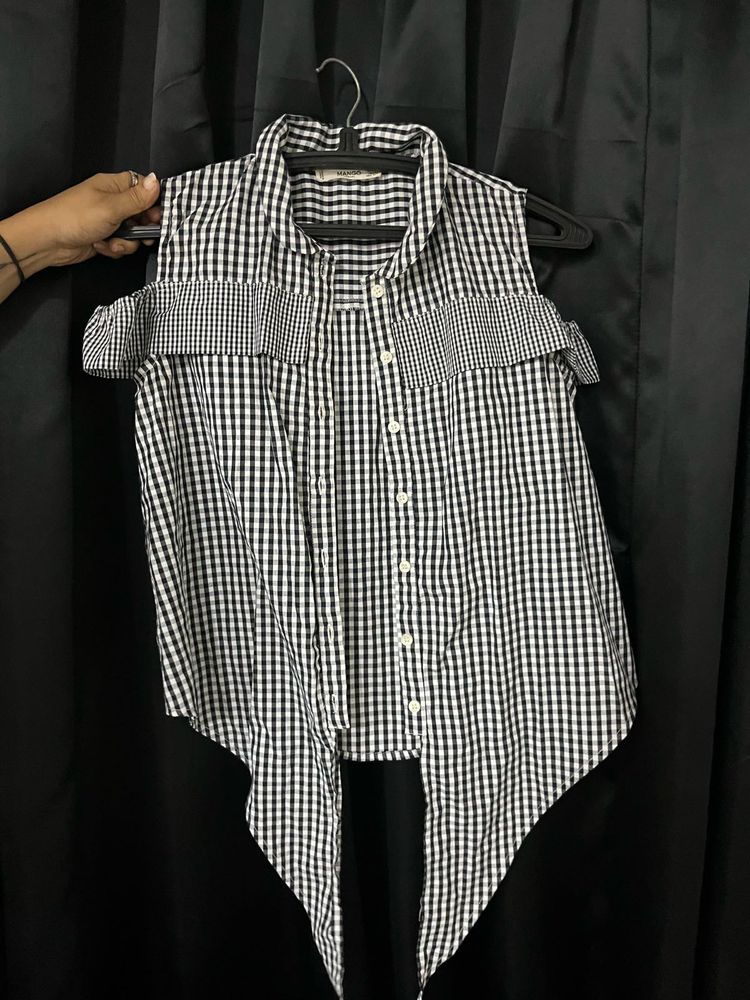 Chic Gingham Cold Shoulder Top