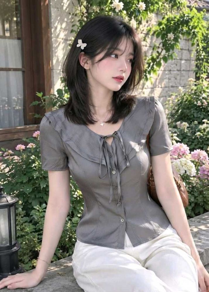 New with tag Korean Chic Grey Button-Up Blouse
