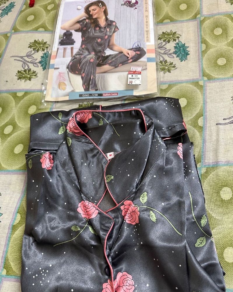 Night Suit Unused