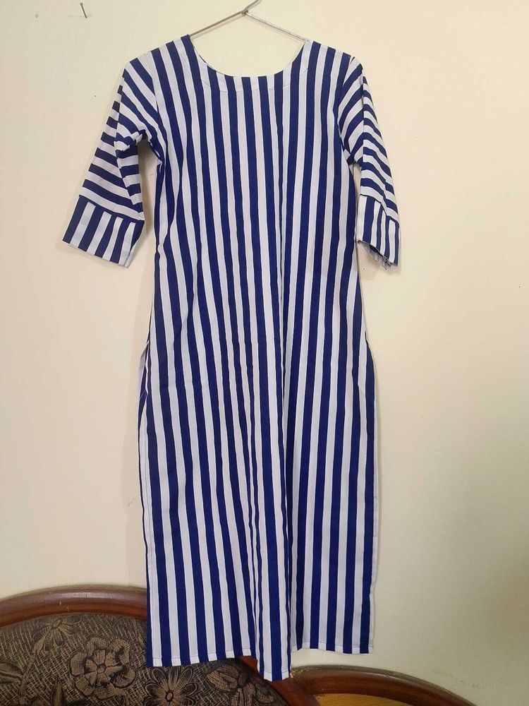white and blue Striped Kurta