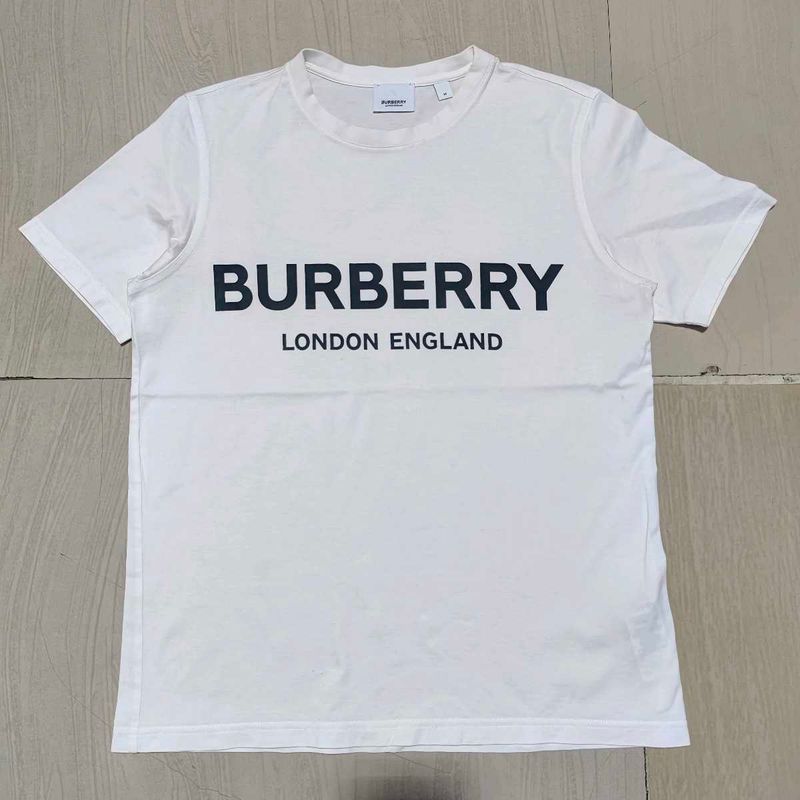 BURBERRY LONDON ENGLAND T-Shirt