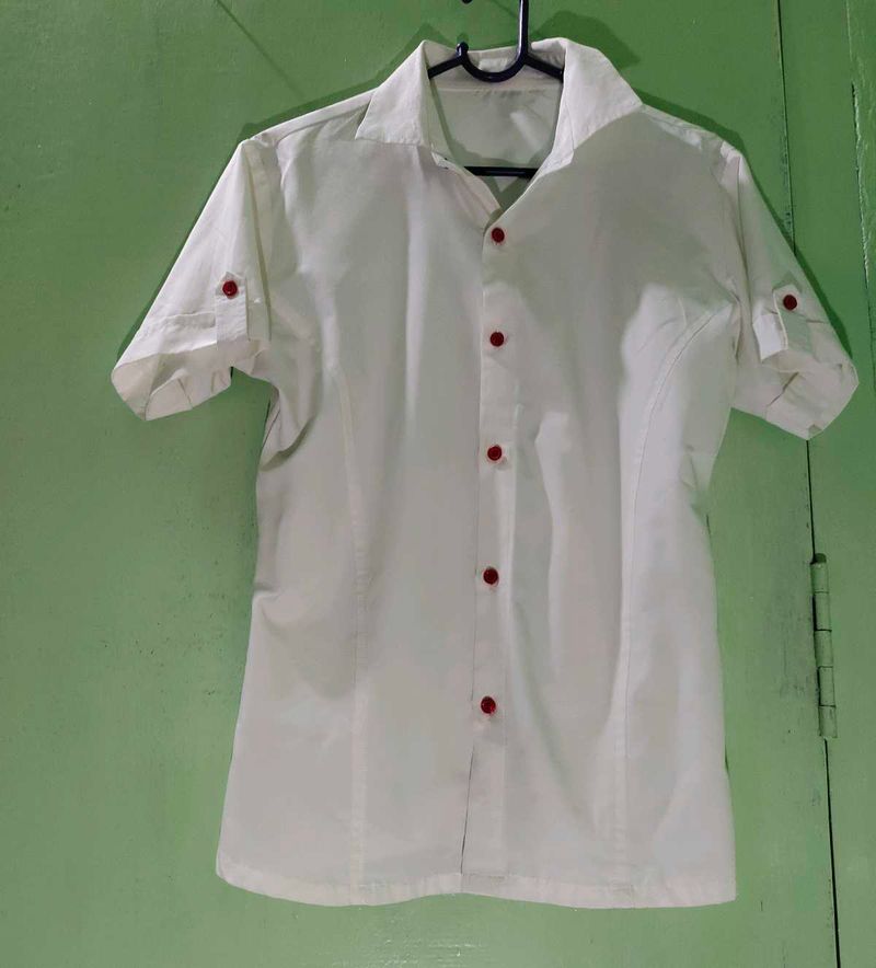 SALE ‼️‼️‼️Classic White Short-Sleeve Shirt