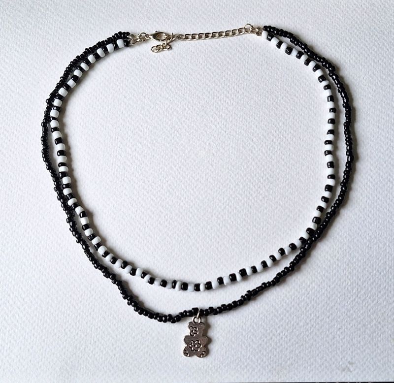 White&amp;black Necklace