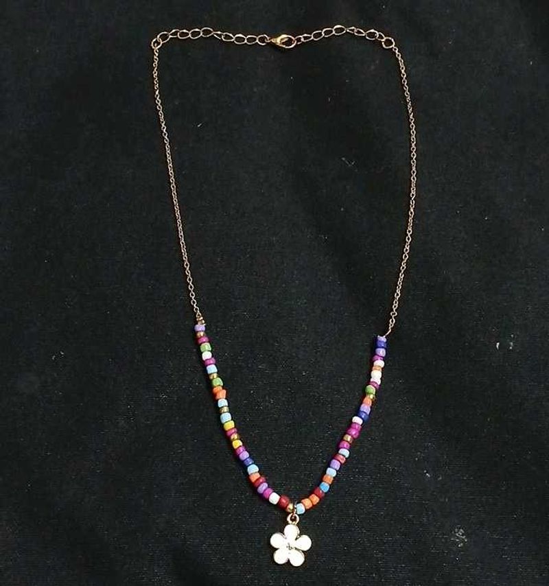 Boho Beaded Flower Necklace