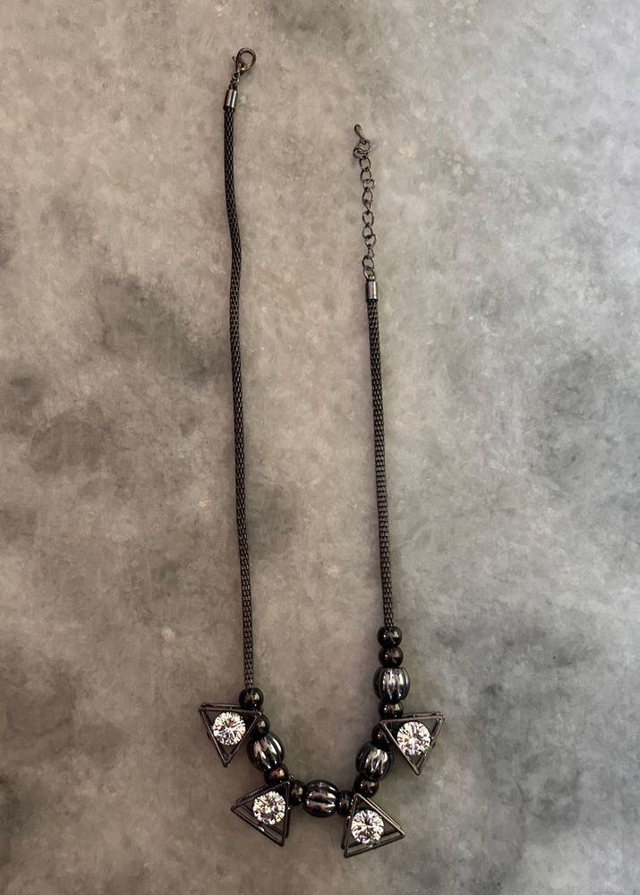 NAVRATRI SPECIAL: Geometric Crystal Necklace