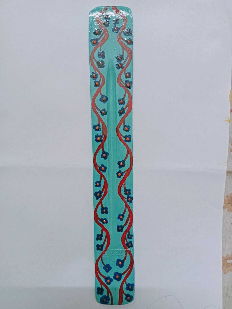 Hand-Painted Decorative Showpiece