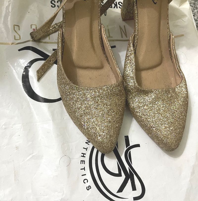 Sparkling Gold Glitter Heels