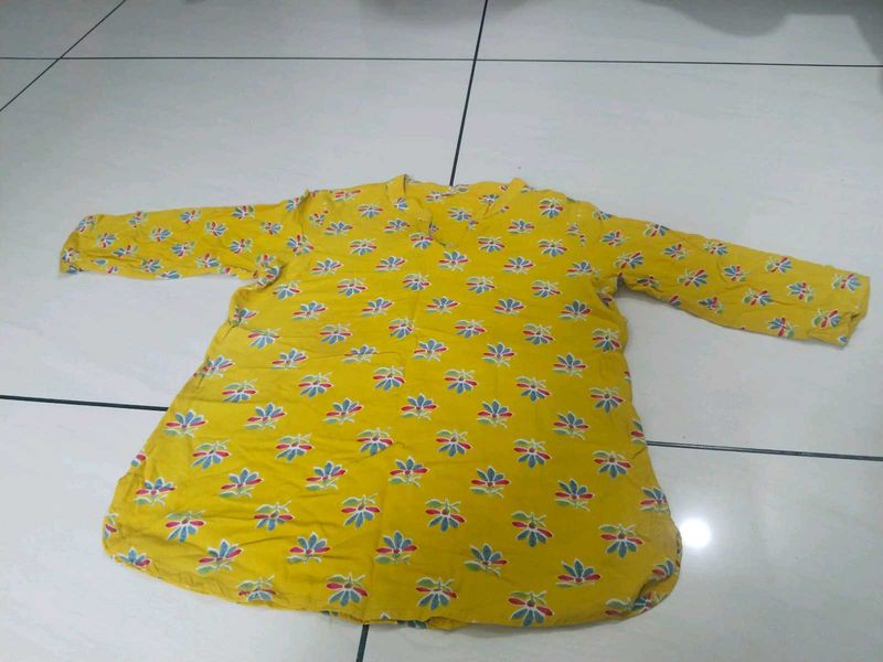 Yellow Floral Print Kurta