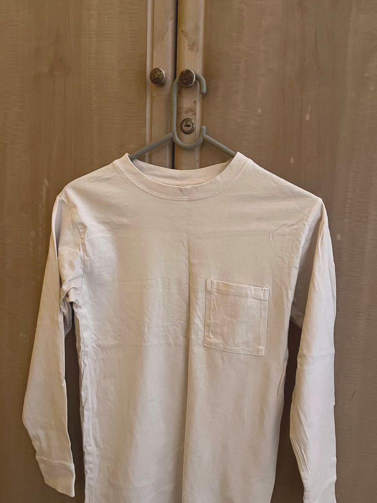 Solid Color Long Sleeve Tee with Pocket