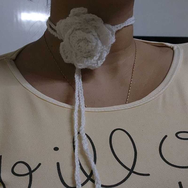 Handmade Crochet Rose Choker 🌹🤍