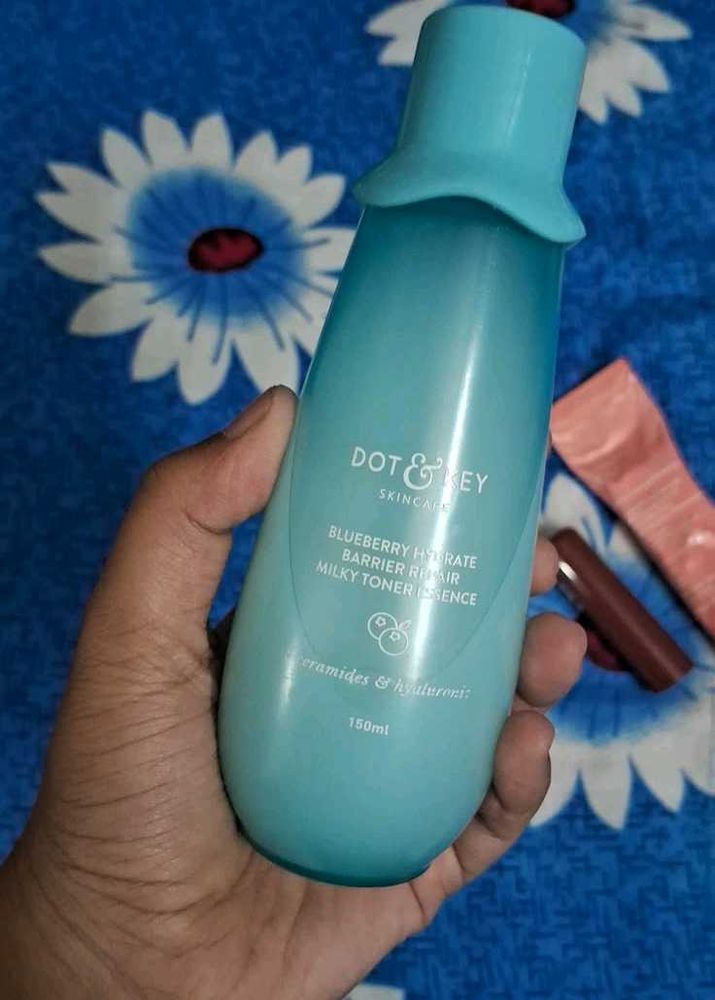 Dot &amp; Key Blueberry Hydrate Milky Toner