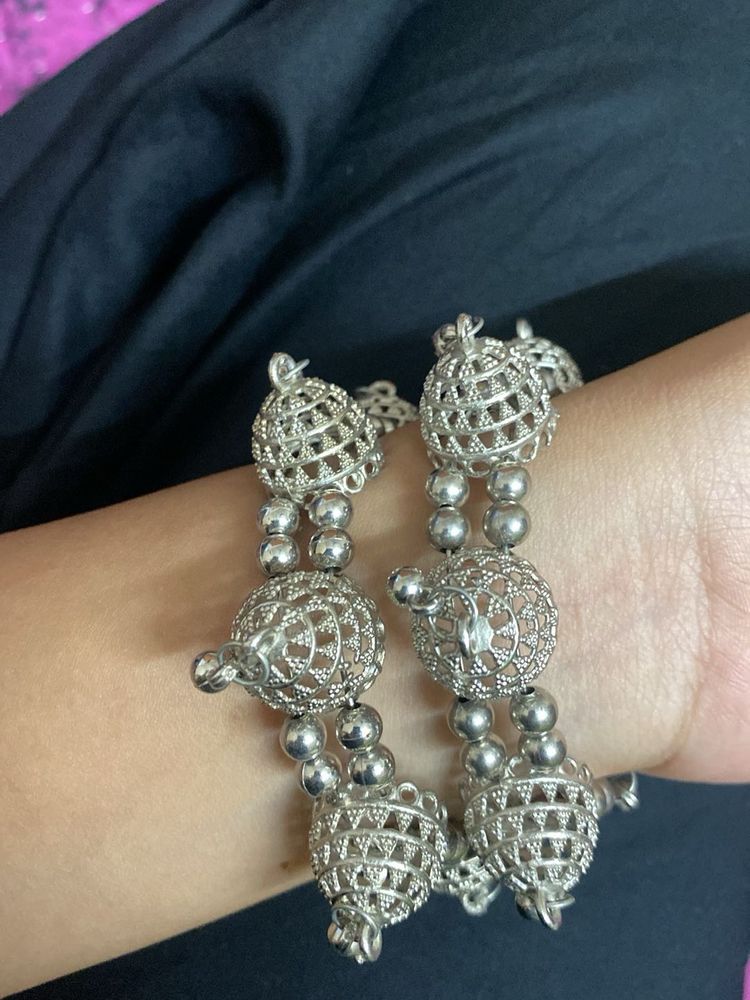 Silver Tone Intricate Jhumka Bangles