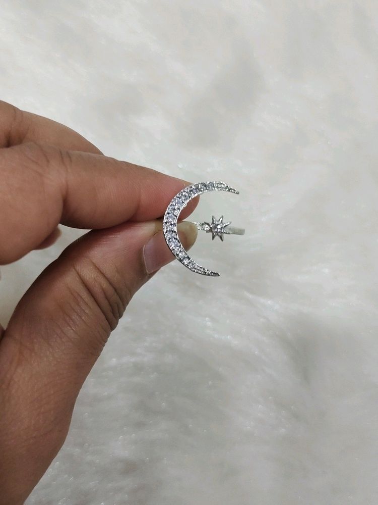 Moon Finger Ring