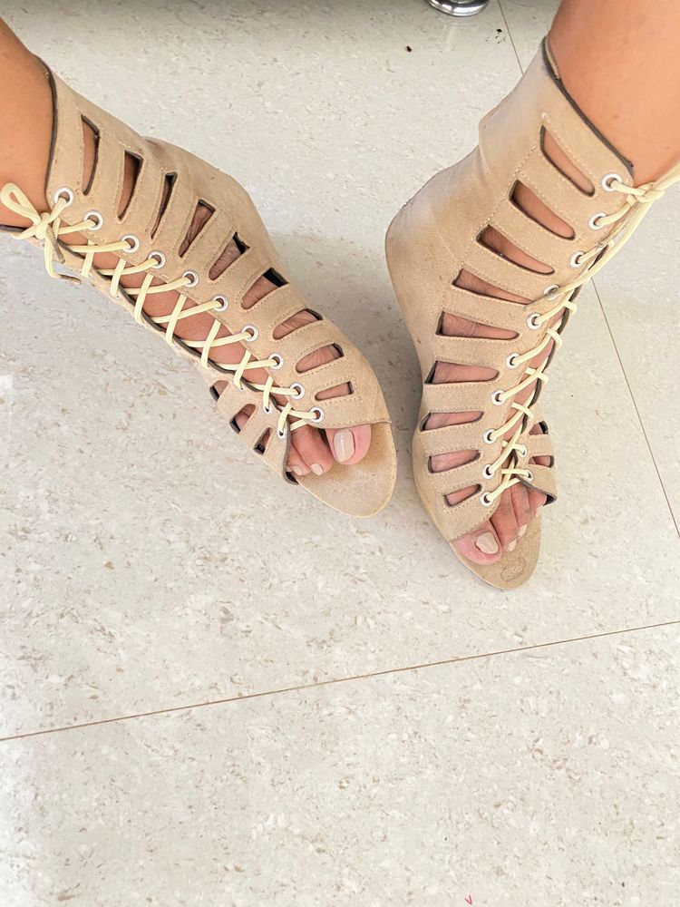Beige tie-up flat sandals