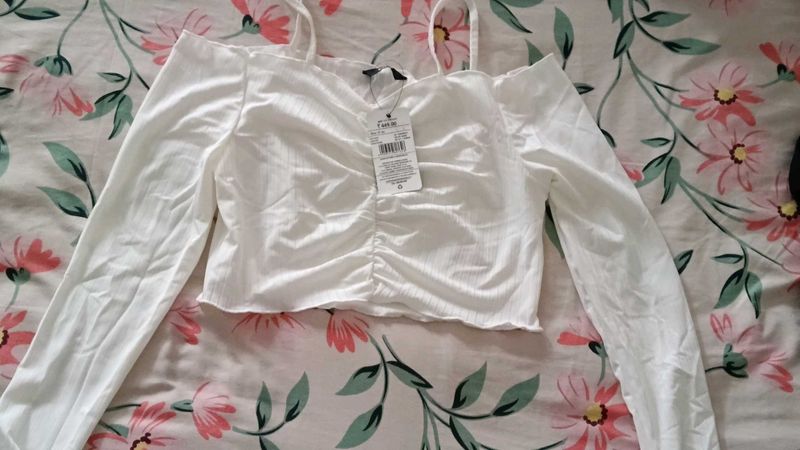 Chic White Off-Shoulder Crop Top