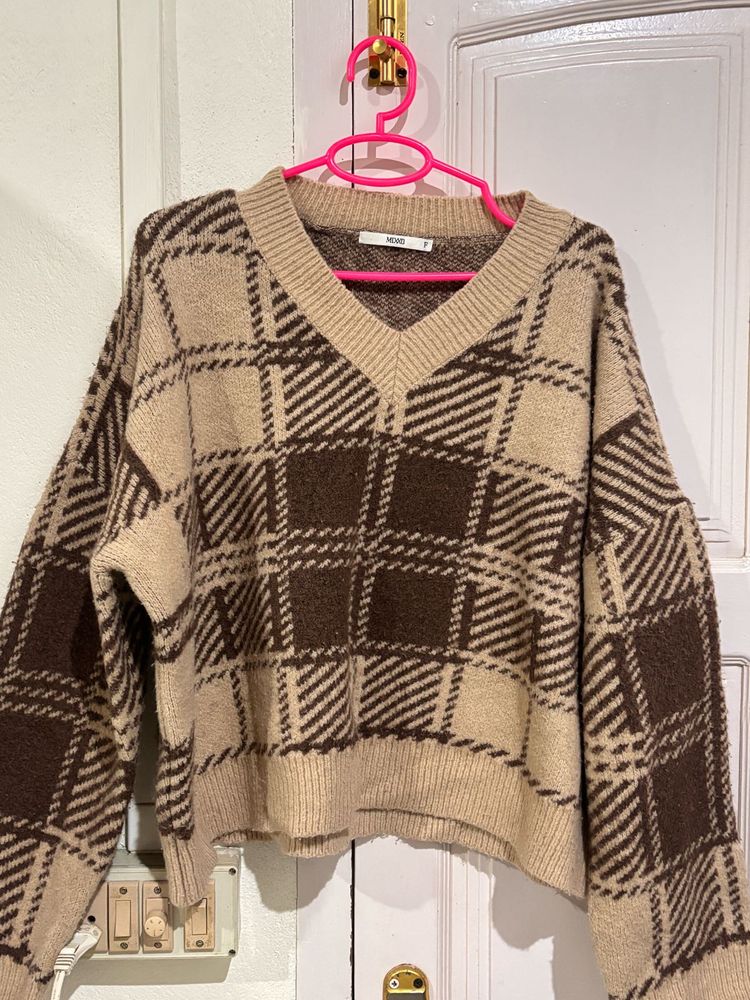 Cozy Plaid V-Neck Sweater