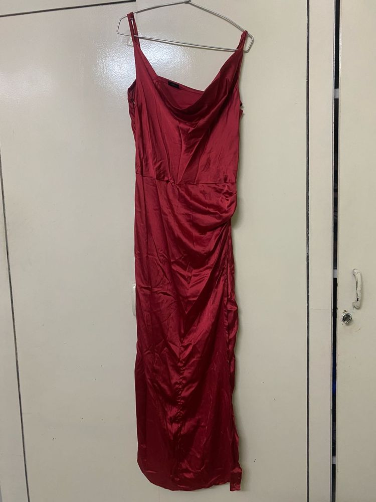 Elegant Red Satin Midi Dress