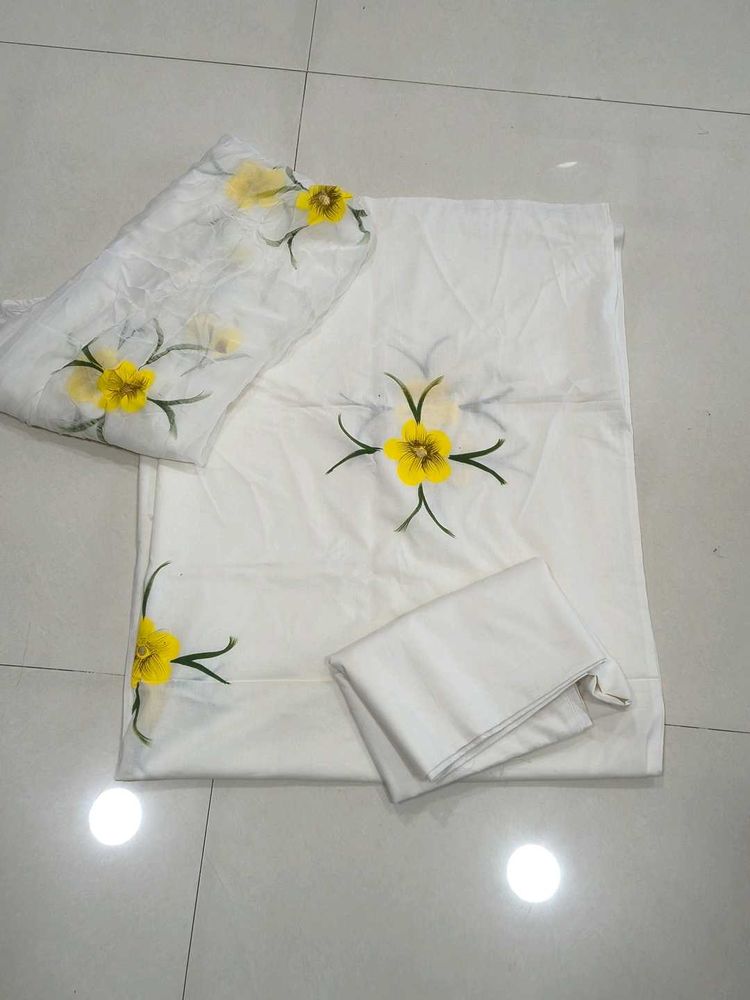 Elegant White Kurta with Yellow Floral Embroidery