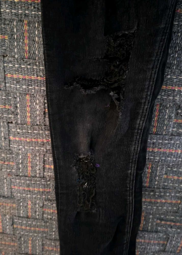 Ripped Black Jeans