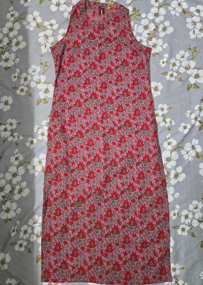 Stylish Floral Print Sleeveless Kurta