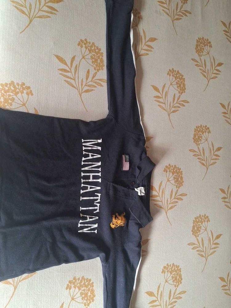 A beautiful shirt
