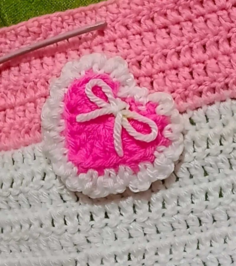 🩷 Colourful Heart Keychain