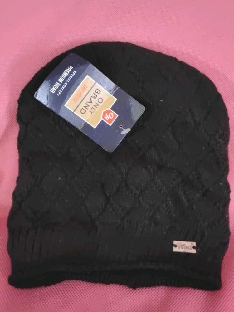 Black Knit Beanie